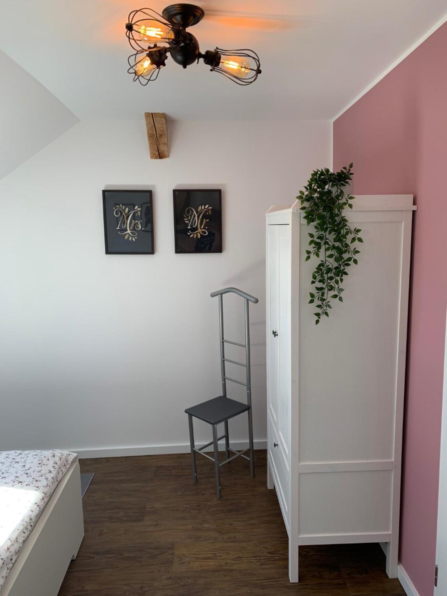 Apartement Lujzi Wilhelmshaven Esterno foto